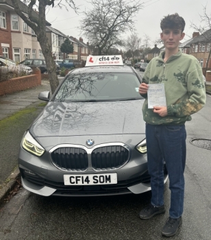 As We Enter The Christmas Spirit - We Say Congratulations To Ethan, PASSING In Cardiff Today, On His First Attempt With One Small Driving Fault - FAB! 🍾👏🎉🚘

Despite Nerves, - Followed The Sat Nav Around The Heath & Rhiwbina, Returning Home With That Blue PASS Certificate That Everybody Wants 🚗

Drive Safely, Good Luck With Your E...