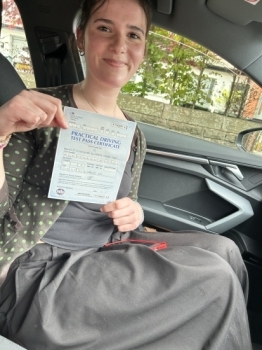 Many Congratulations To Gwen Passing Her Driving Test Today - With A Slice Of Good Luck! 🚘
Gwen Asked To Be Picked Up From School Today, So The Hour Before The Test, Being Close To Her School, We Went Down Eastern Avenue, Turning Off At Pentwyn. It Didn’t Go Particularly Well, That Said We Discussed What She Should Have Done 😂😂
Low And...